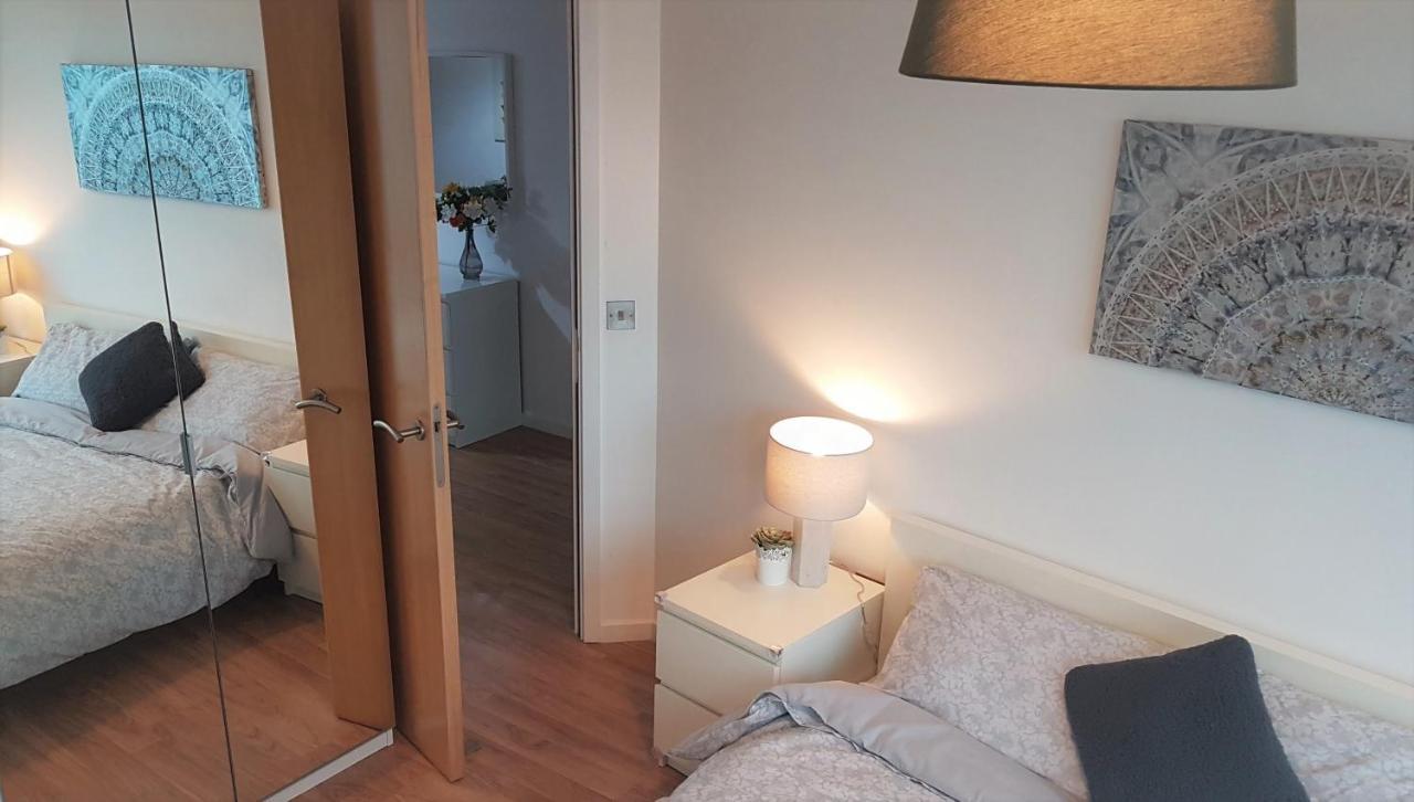 Marco Island -Spacious City Centre 2 Bedroom Apartment نوتينغهام المظهر الخارجي الصورة